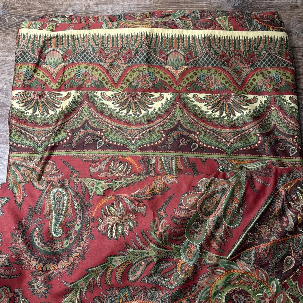 POTTERY BARN Caroline Paisley Duvet Cover King  Red Green Cotton Sateen